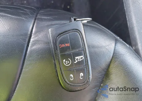 2018 Jeep Cherokee Limited 4X4 z USA, uszkodzony, nr VIN 1C4PJMDB5JD583559